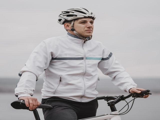 Cykeltøj, handsker, cykelsokker m.m